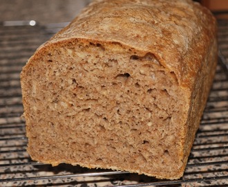 No-Knead 4-kornsbrød