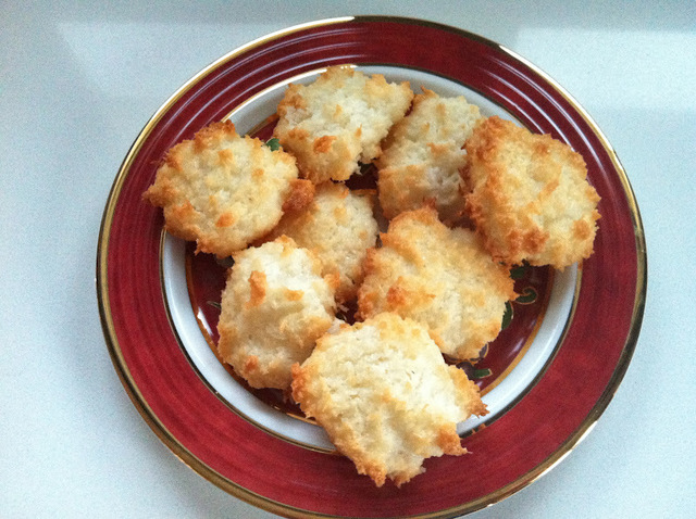 Kokosmakroner (Glutenfri) / Coconut Macaroons (Gluten Free)