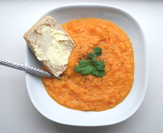 Søtpotet- og gulrotsuppe