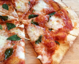 PIZZA MARGHERITA