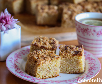 Banankake med kanelcrumble