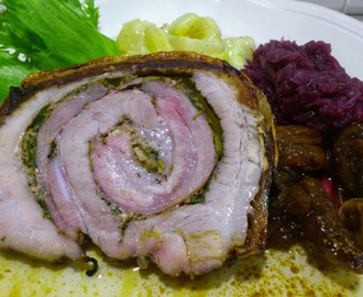 PORCHETTA, FIKEN- OG APRIKOSMARMELADE, RØDKÅL OG FLØTEGRATINERTE POTETER