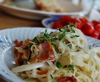 Pasta Carbonara med vitkålsspagetti