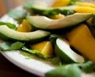 Mango og avocadosalat