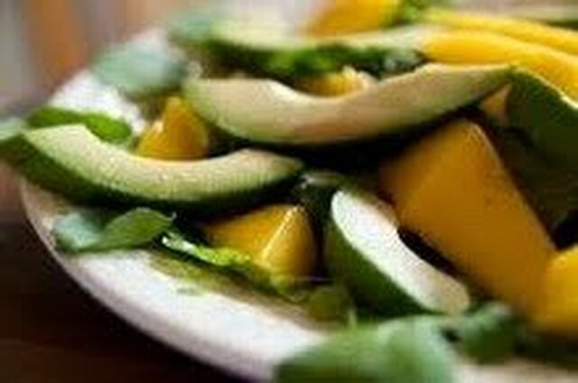 Mango og avocadosalat