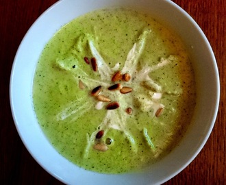 Kremet blomkål- og brokkolisuppe