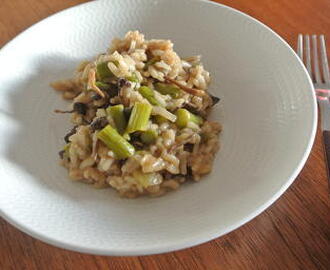 RISOTTO MED TRAKTKANTARELL OG TRØFFELOLJE // RISOTTO WITH CHANTARELLE AND TRUFFLEOIL