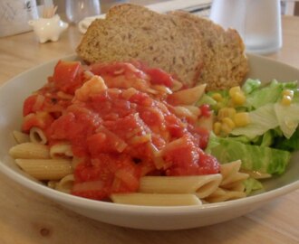 Torsk i tomatsaus med pasta