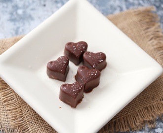 Sukkerfri sjokolade med salt peanøttkaramell