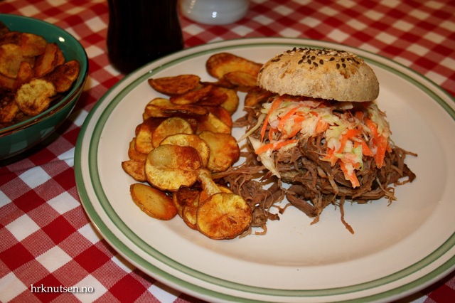 Hr Knutsen`s Pulled Pork burger