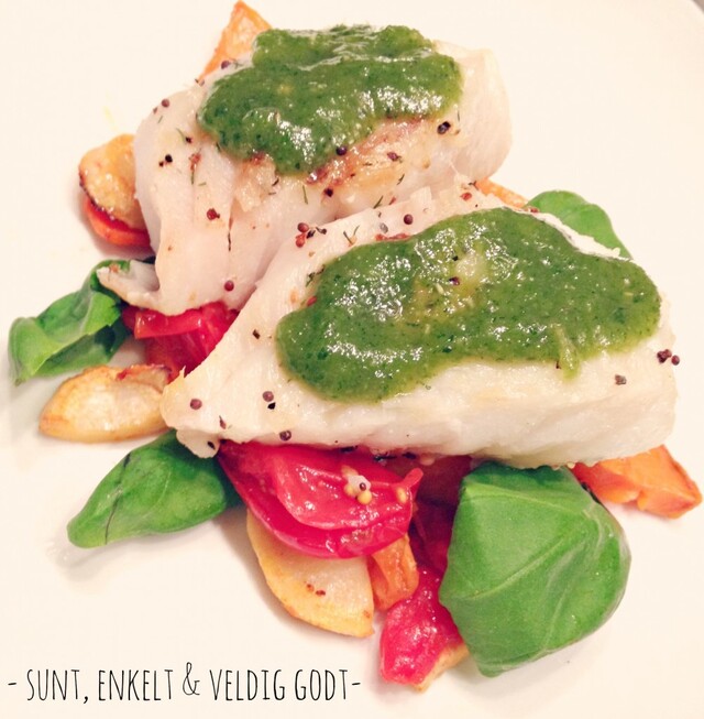 Pannestekt torsk med pesto & ovnsstekte grønnsaker