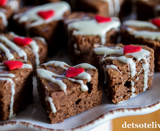 Brownieshjerter med Baileys og hvit sjokolade