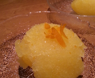 Appelsinsorbet.