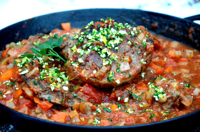 Ossobucco  alla  milanese  med  kje