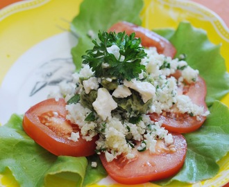 Blomkålris med mynte-guacamole