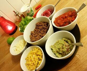 Taco med hjemmelaget tacokrydder & masse 'stæsj' ♫♪