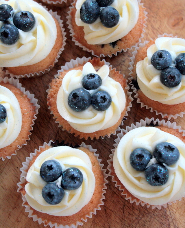 American blueberry cupcakes