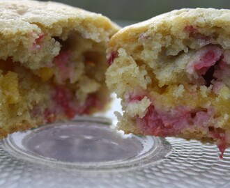 Bringebærmuffins med lemon curd