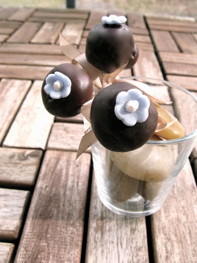 Chocolate cakepops!