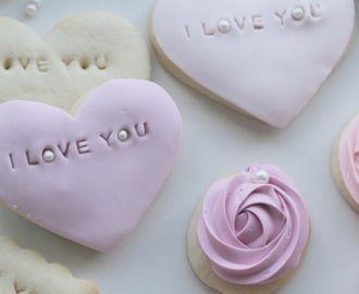 Soft Sugar ” I Love You ” Cookies