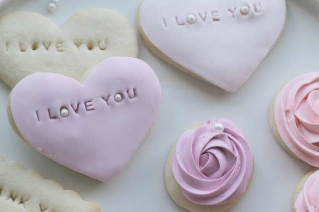 Soft Sugar ” I Love You ” Cookies
