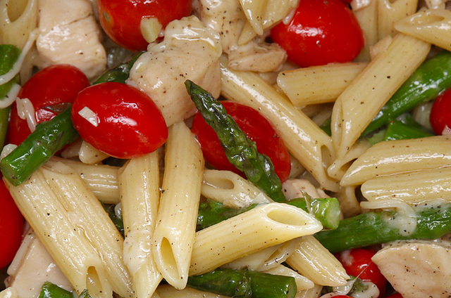 This Easy Pasta Dish Is Going To Make Your Heart Sing