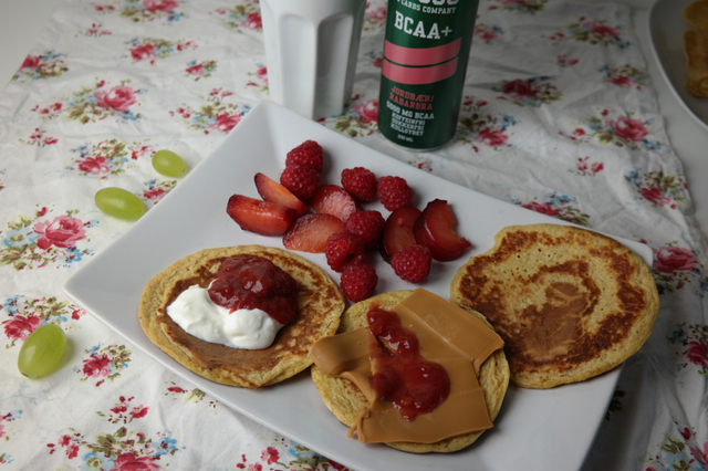 PANNEKAKER TIL FROKOST