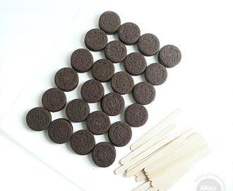 OPPSKRIFT PÅ OREO-POPS