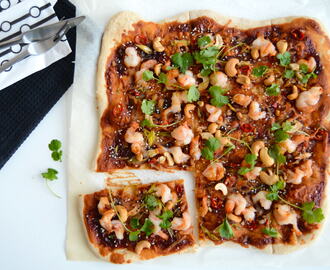 Spicy pizza med scampi og BBQ-saus