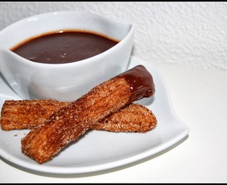 Churros med Sjokoladesaus