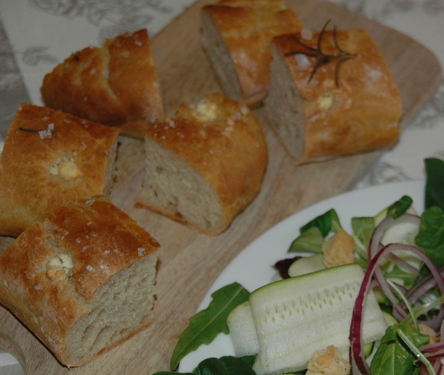 Focaccia med fetaost og rosmarin