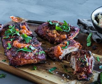 Grillet spareribs med hjemmelaget bbq-saus | Coop Mega