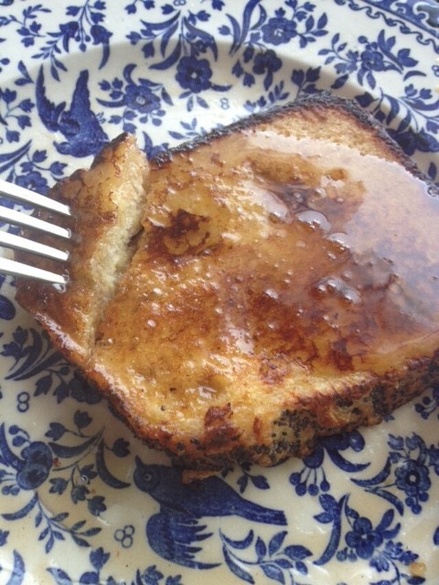 Tørt brød og egg igjen etter påskefeiringen? Lag french toast til frokost på 2.påskedag, en garantert vinner!