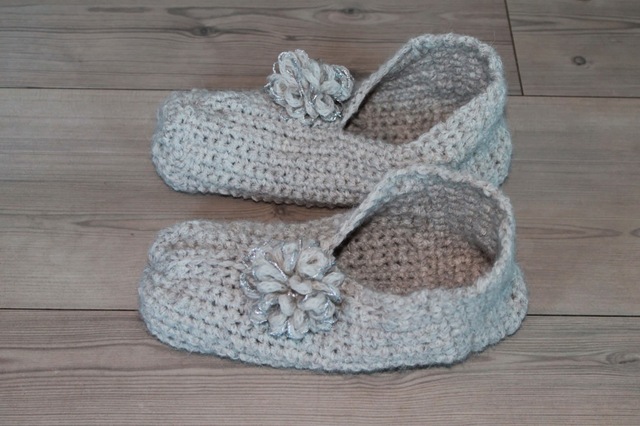 Crochet slipper