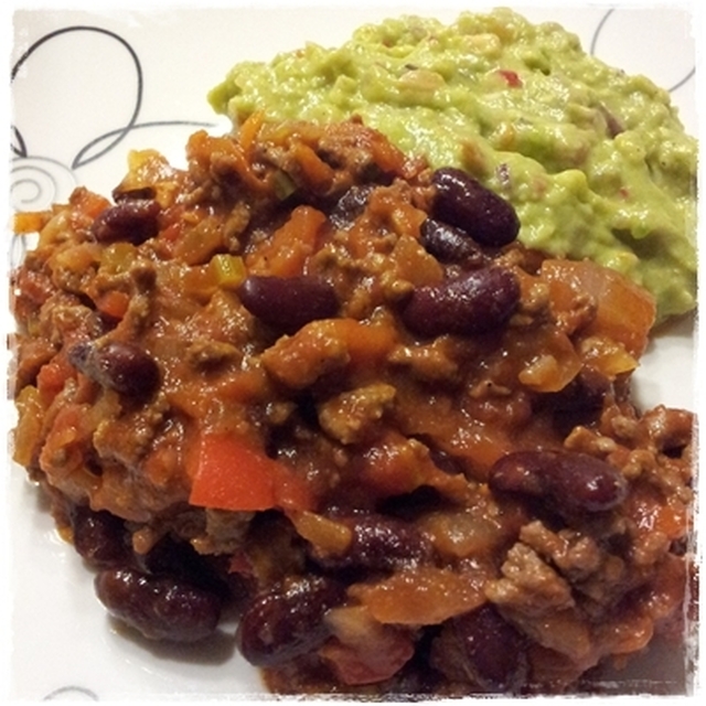 Chilli concarne med guacomole.