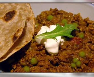 Indisk keema med naan