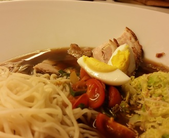 SOYA-RAMEN  - japansk suppe med nudler