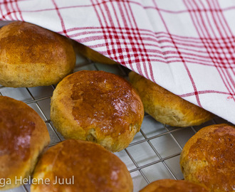 Sunne(re) boller - Healthy(-ier) buns