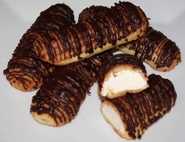 Eclairs med crème chantilly