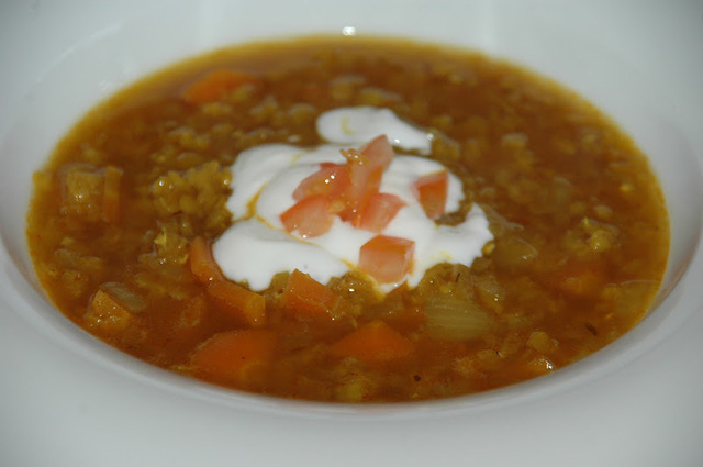 Indisk linsesuppe
