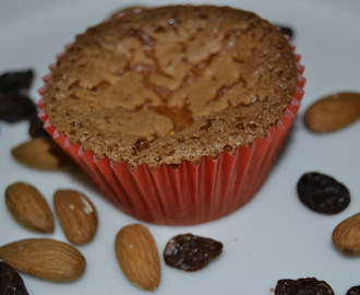 Muffins med mandler og rosiner