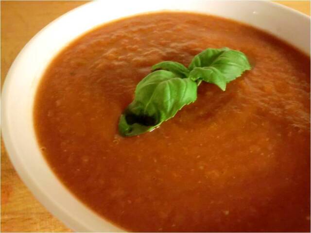 Middag: Tomatsuppe med soltørkede tomater