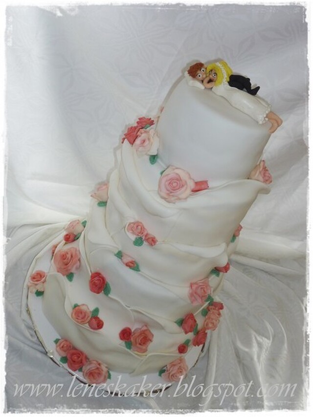 Wrapped rose cake tower