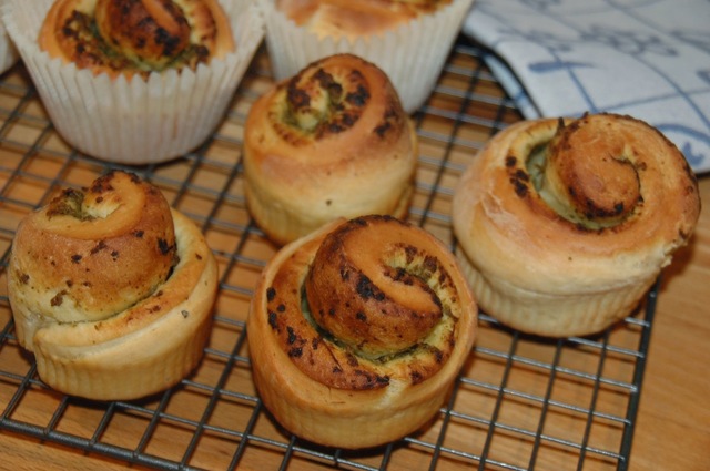 Pesto Swirl Bread