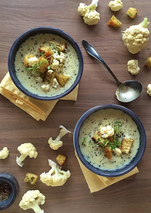 Poppy Cauliflower Soup & Herby Croutons
