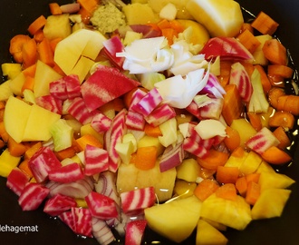 Vegetarisk gryterett med bønner og quinoa