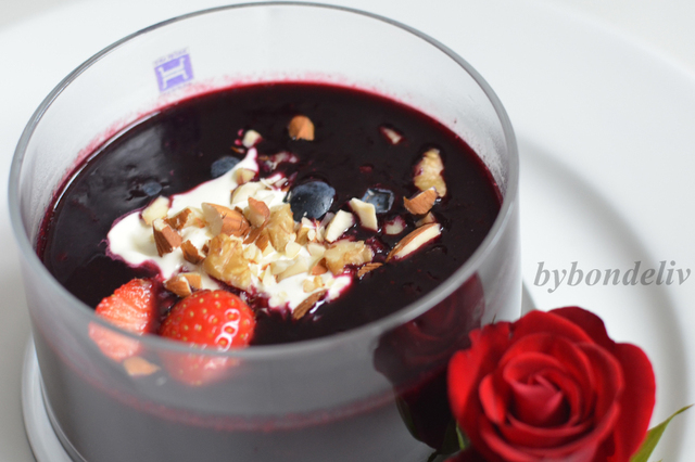 Blueberry soup – Healthy and delicious