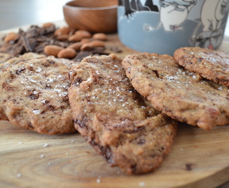 Lakris og sjokolade cookies med havsalt