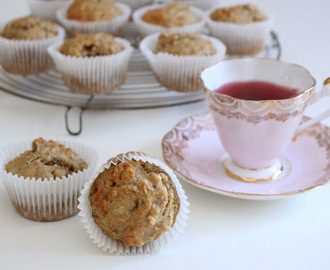 Grove muffins med banan og pære