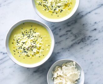 Enkel blomkålsuppe med karri